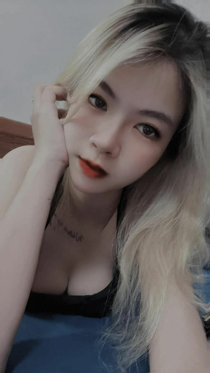 Chăm sóc buồi anh trai bị thiểu năng trí tuệ